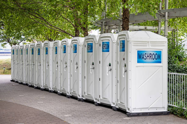 Best Porta potty delivery and setup  in Colwich, KS